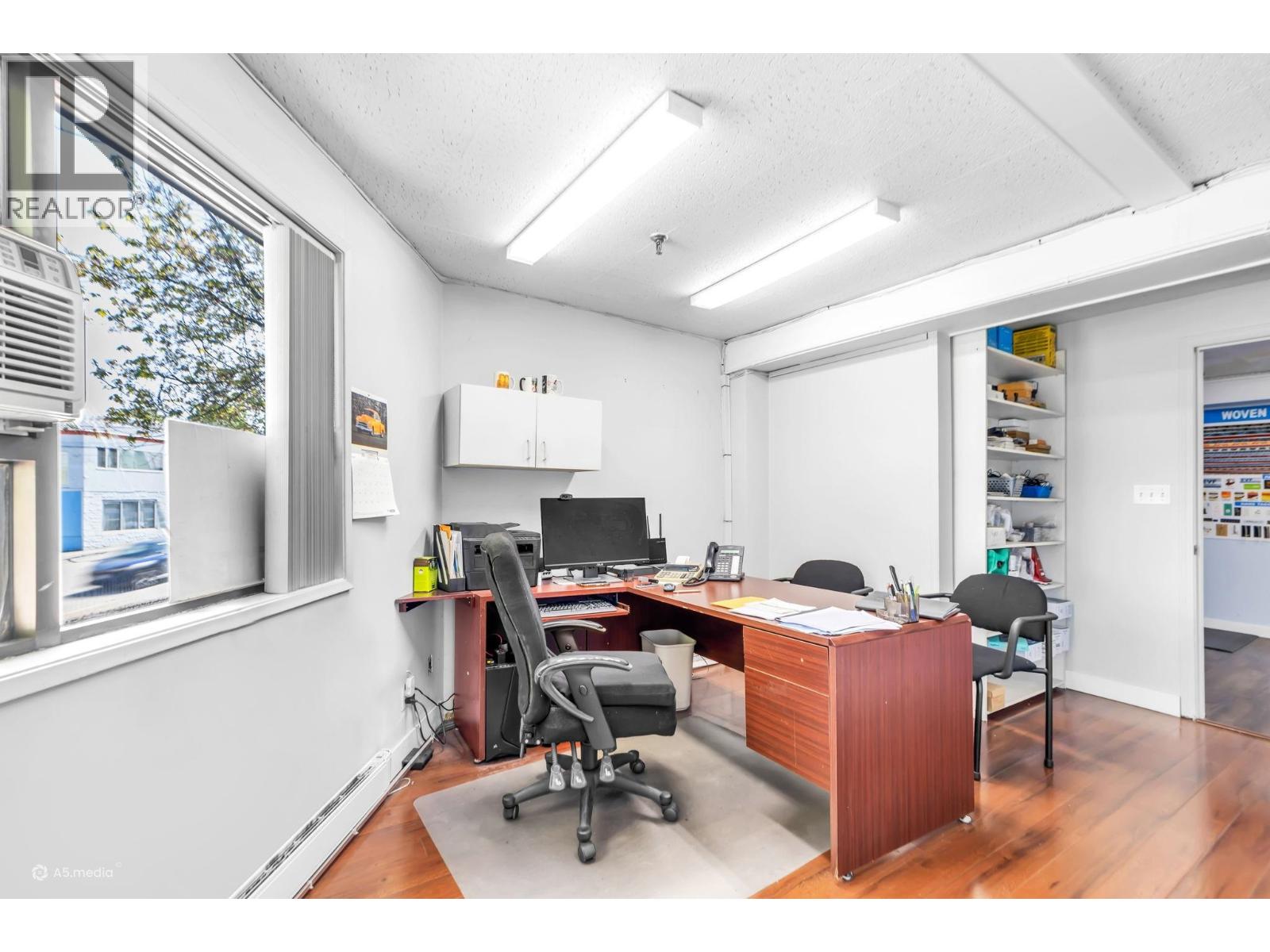 Retail for Sale in Vancouver – 1872 KINGSWAY, Vancouver – MLS# C8078589 - Image 2