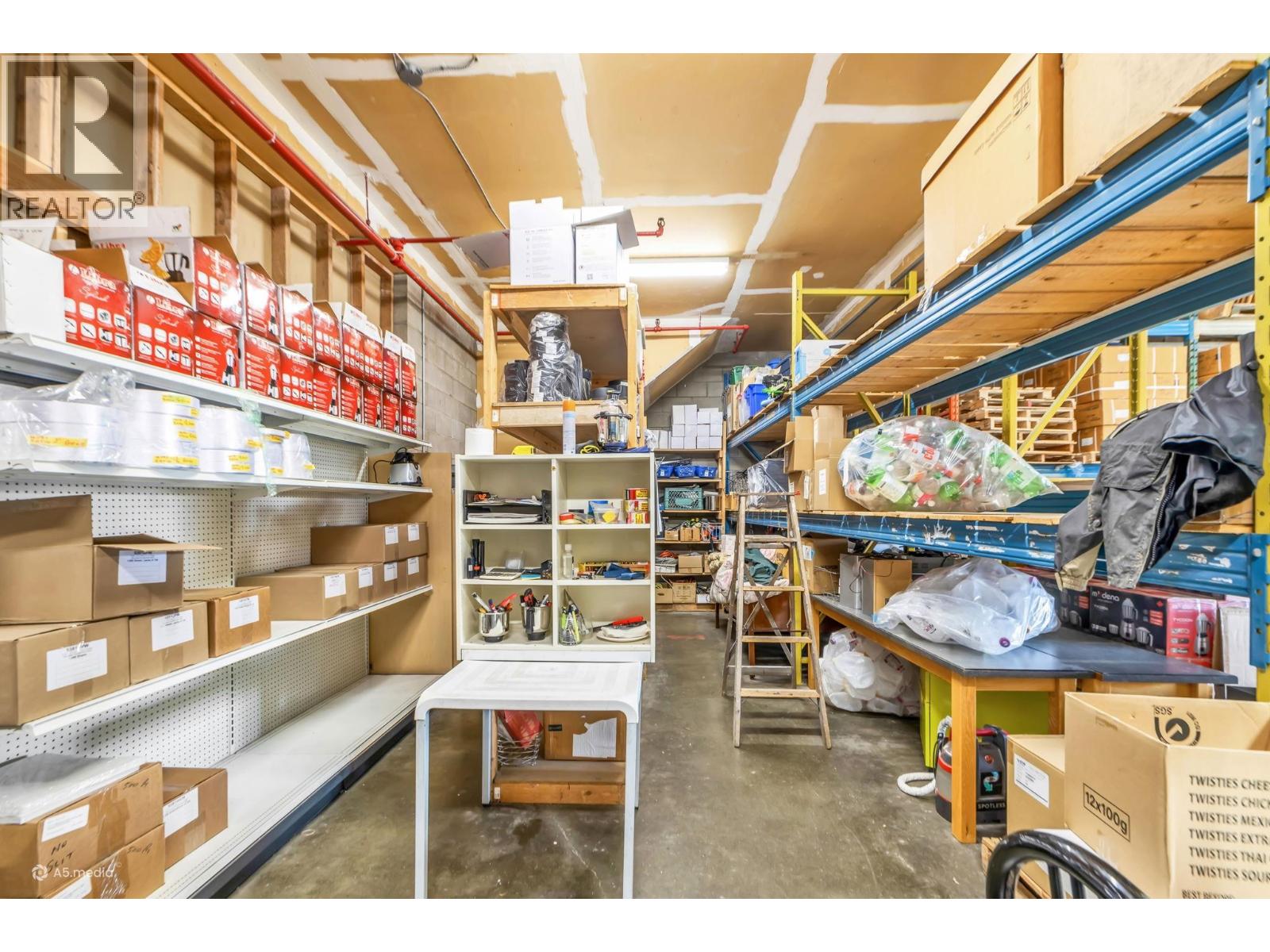Retail for Sale in Vancouver – 1872 KINGSWAY, Vancouver – MLS# C8078589 - Image 34