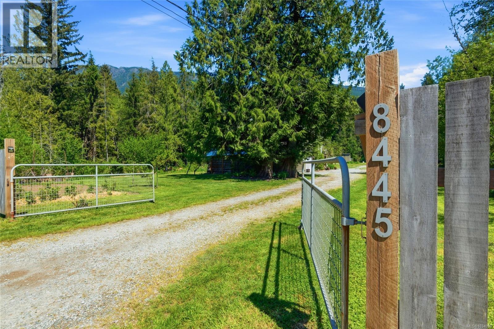 8445 Meshers Rd - 35