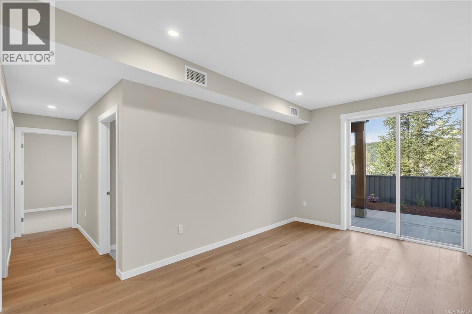 #6 152 Marina View Dr - 28