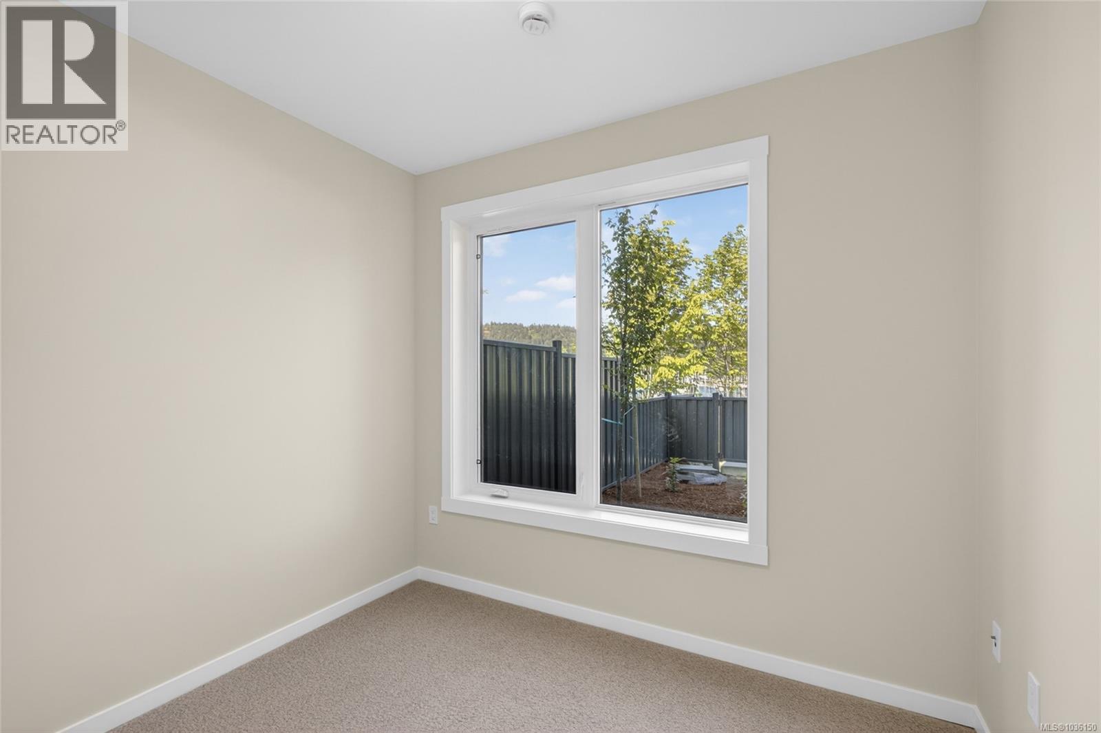 #6 152 Marina View Dr - 36