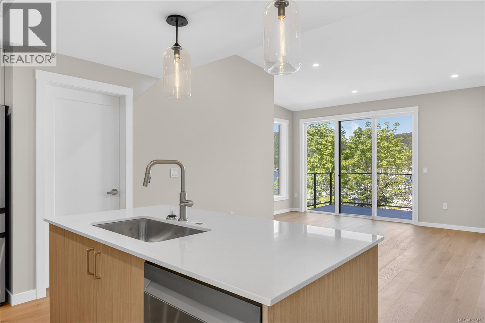 #6 152 Marina View Dr - 20