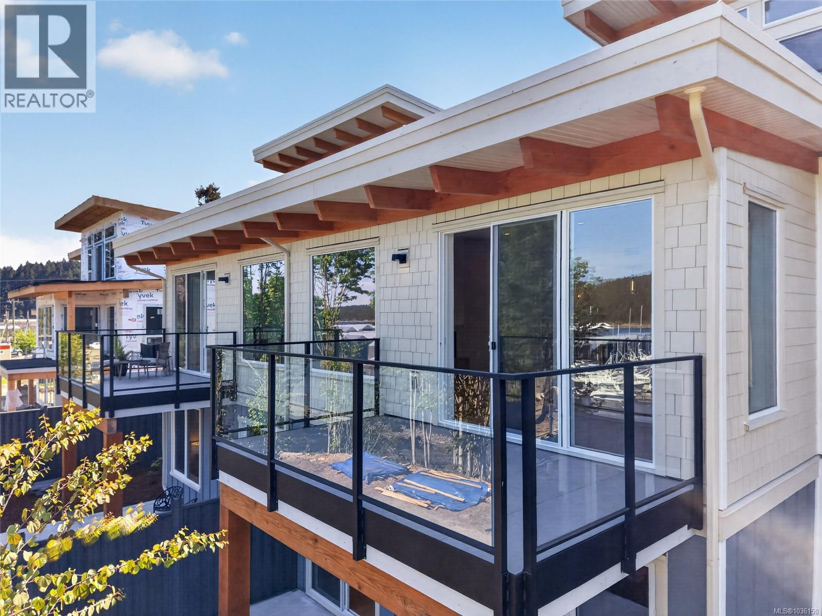 #6 152 Marina View Dr - 1
