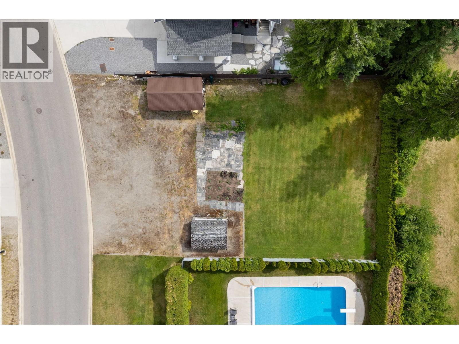  1081 23 Street Southeast, Salmon Arm