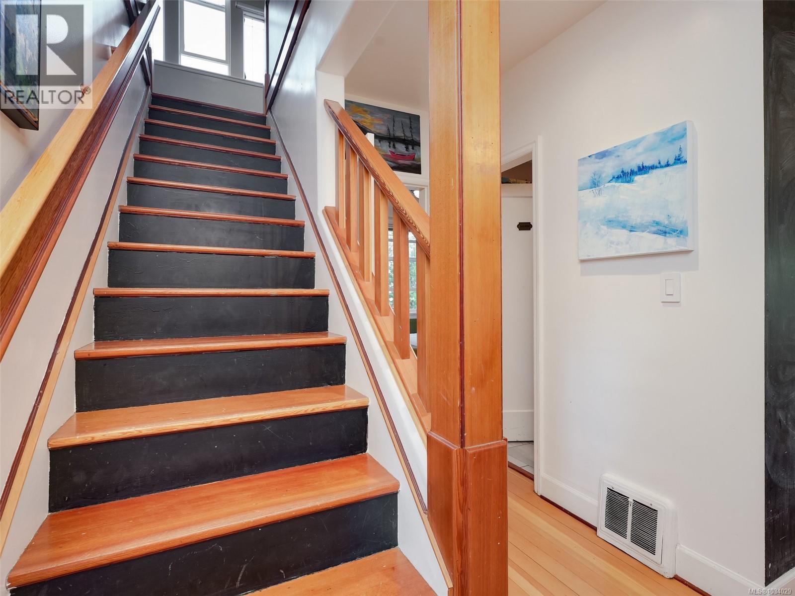 4426 Tyndall Ave - 15