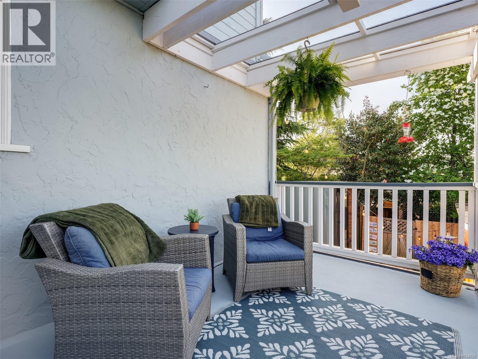 4426 Tyndall Ave - 26