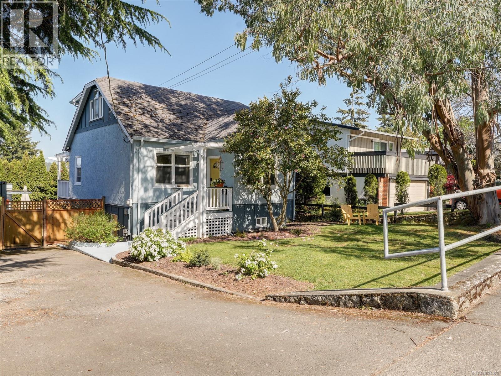 4426 Tyndall Ave - 41
