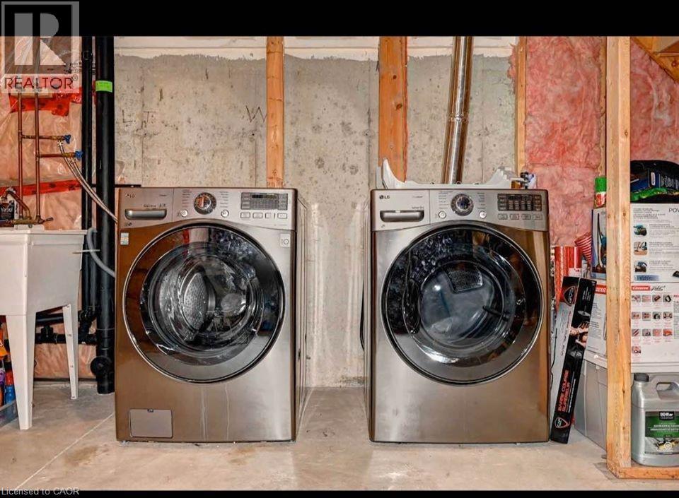 130 UPPER MERCER Street, Waterloo, Ontario, N2A4N2 — Photo 7