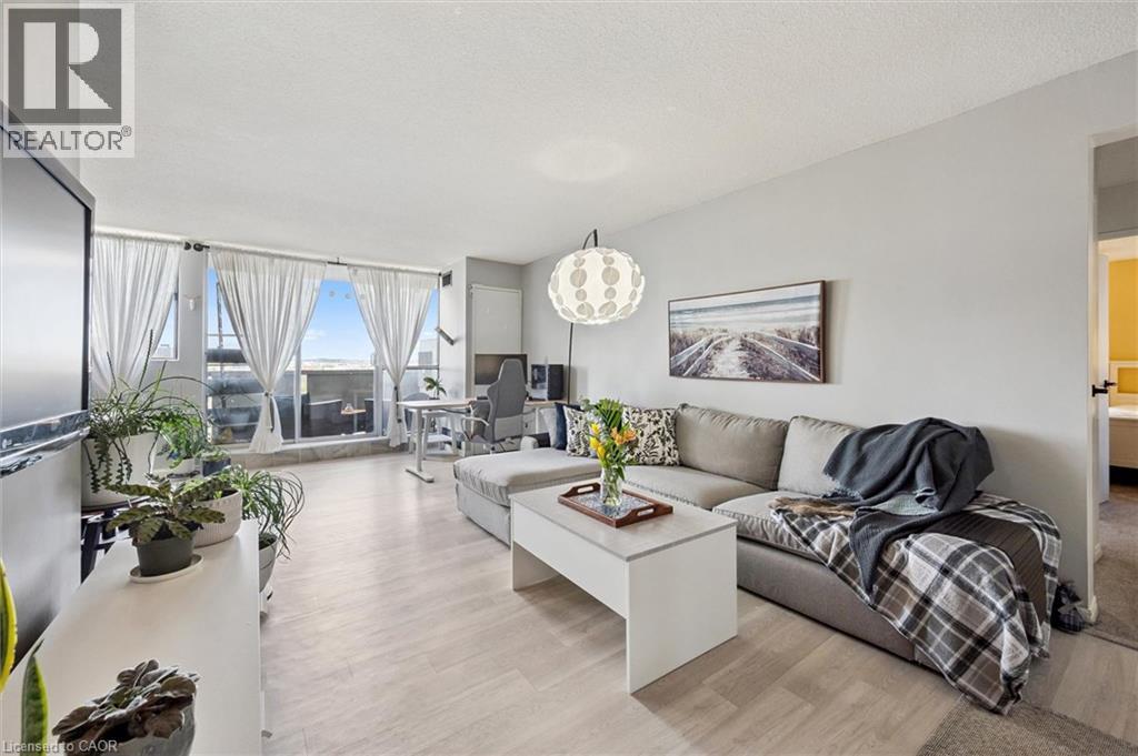 375 KING Street N Unit# 1406, Waterloo, Ontario, N2J4L6 — Photo 3