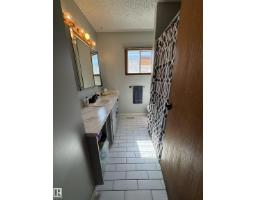10723 108 Av, Westlock, AB T7P1C7 Photo 12