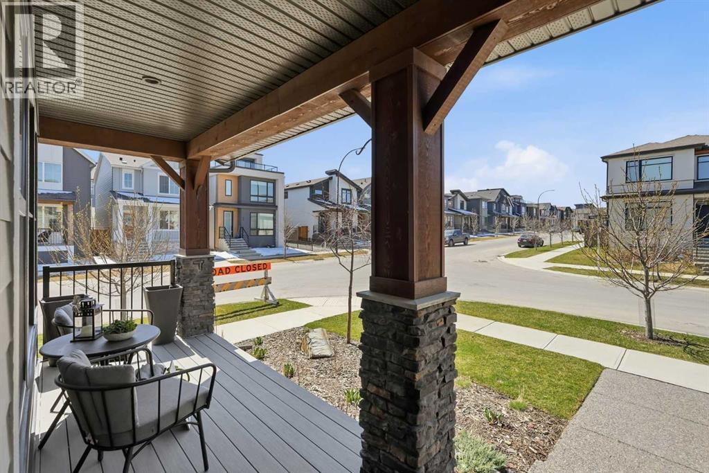 120 Treeline Manor SW - 27