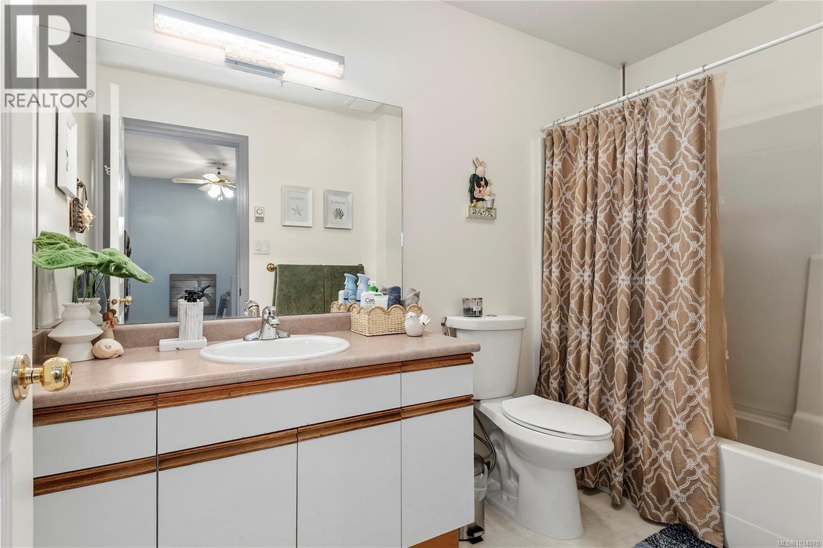 #3 1320 Creekside Way - 24