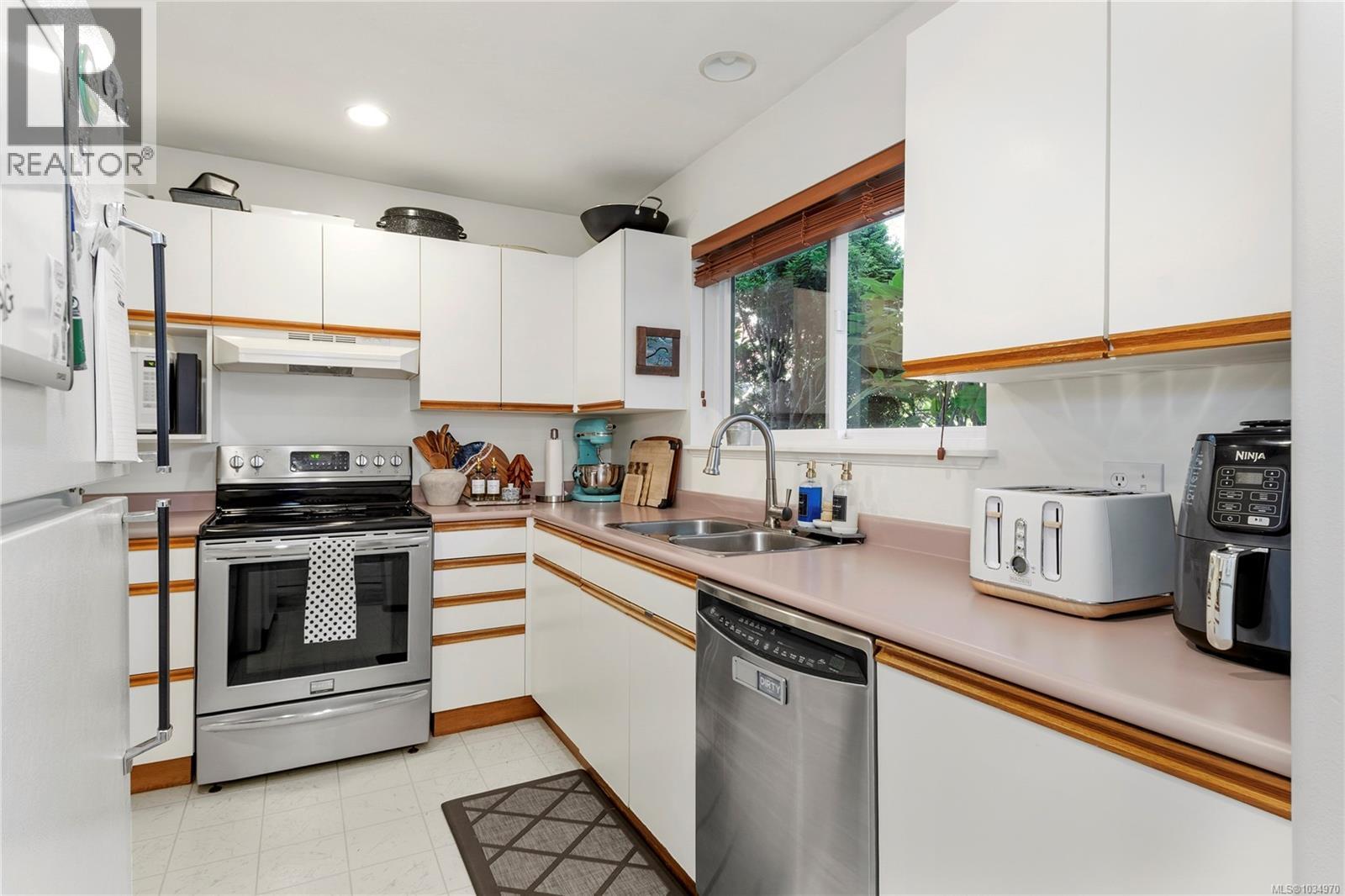 #3 1320 Creekside Way - 7