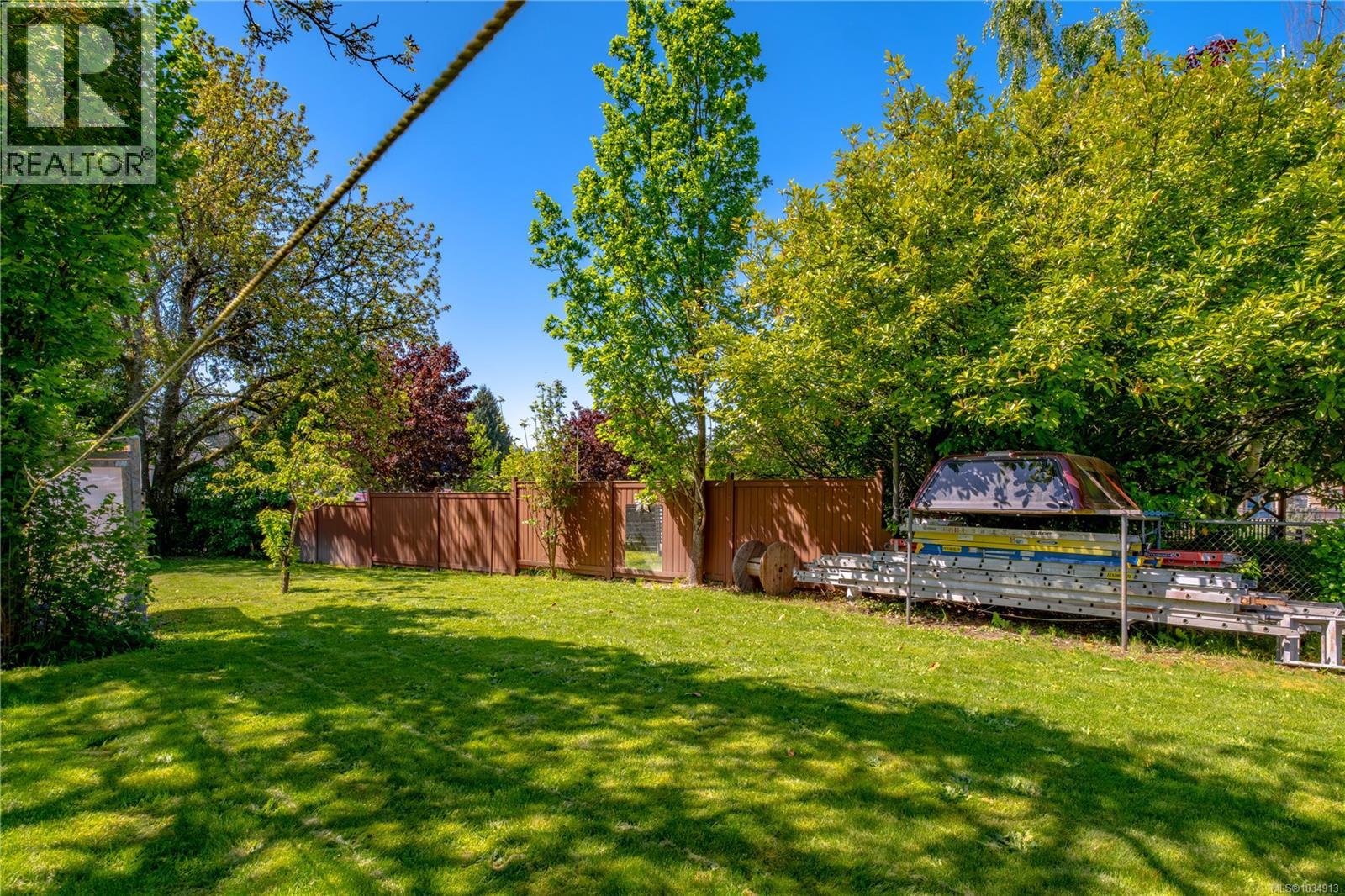 470 Cairnsmore St - 17