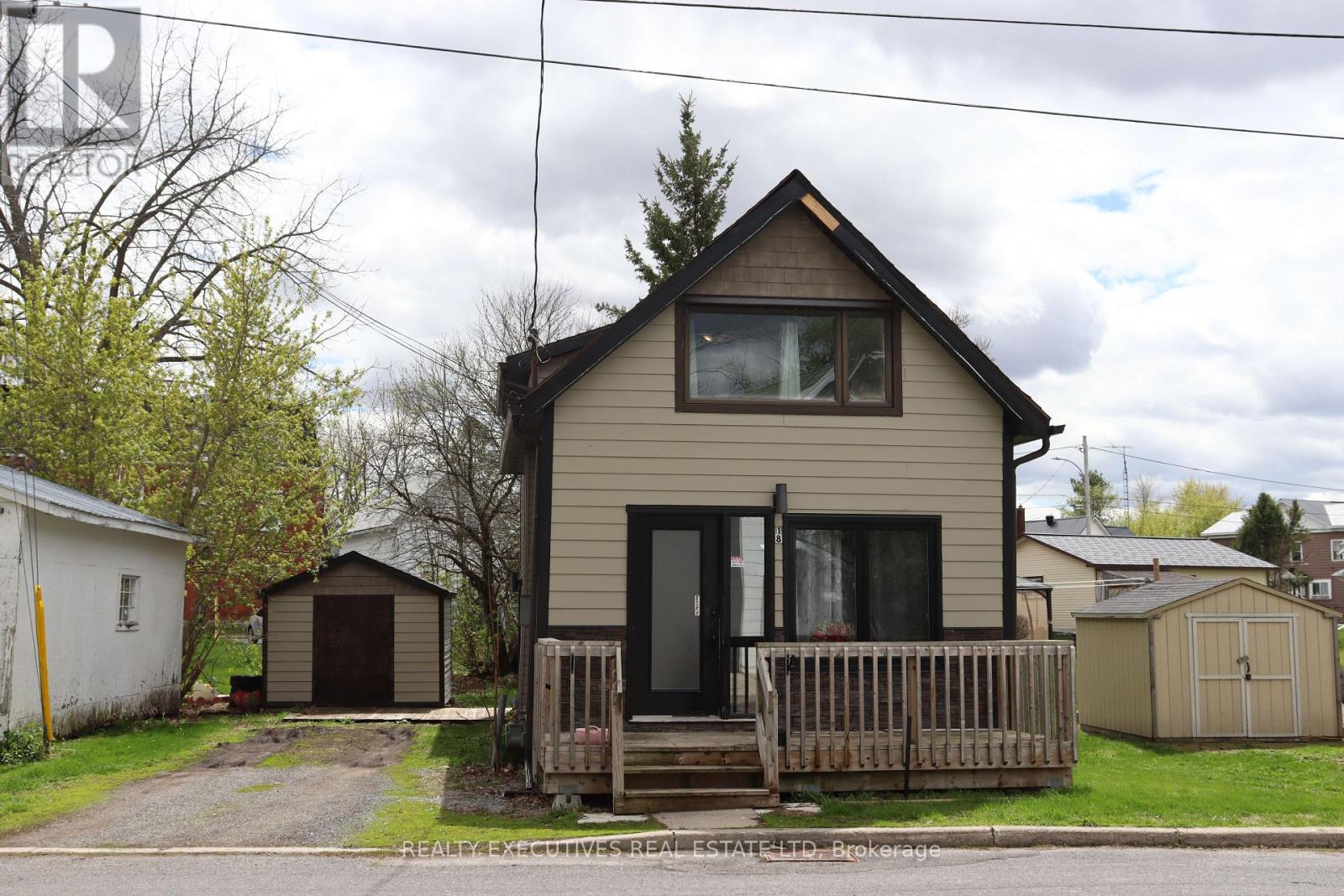18 MILL STREET - 2