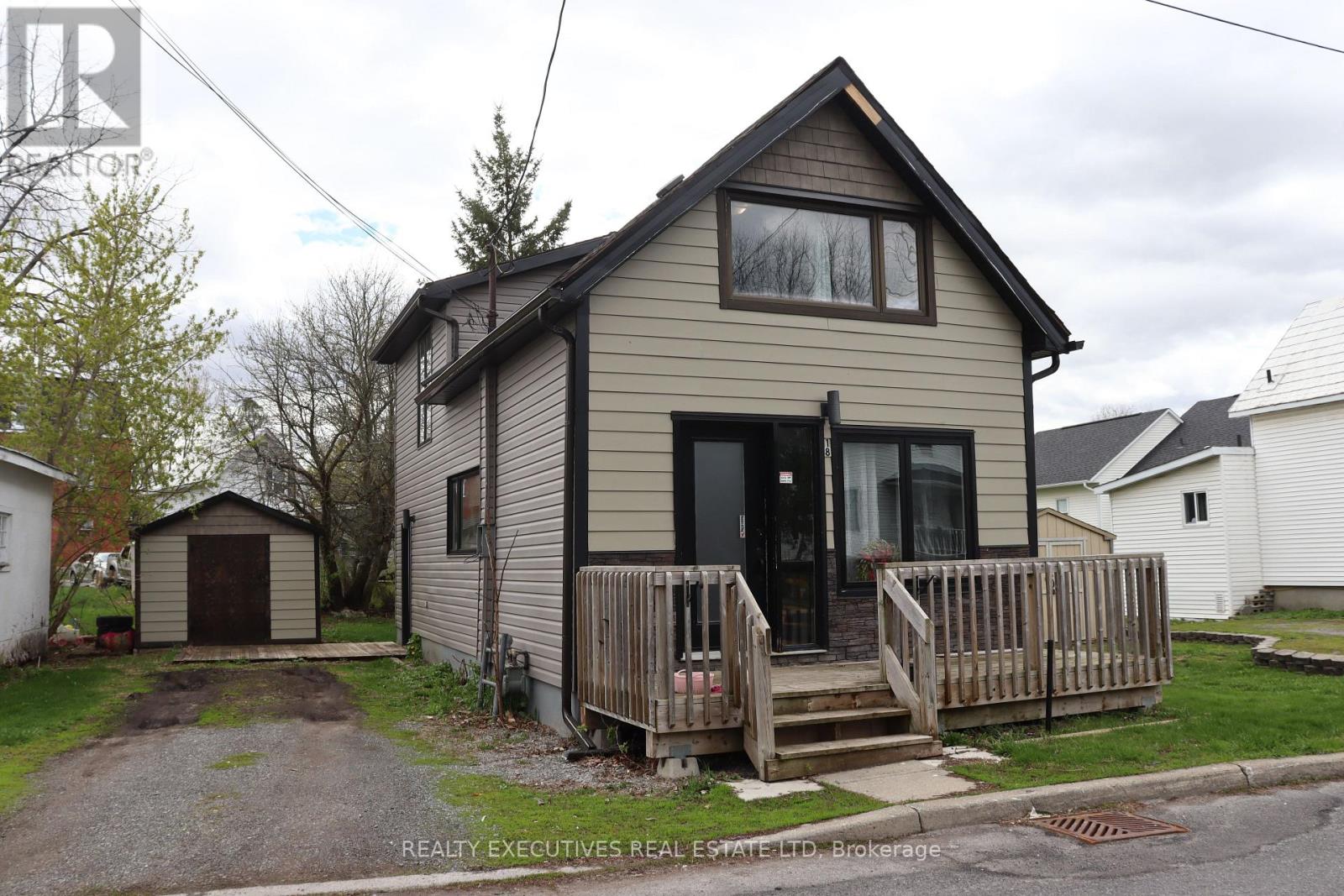18 MILL STREET - 20