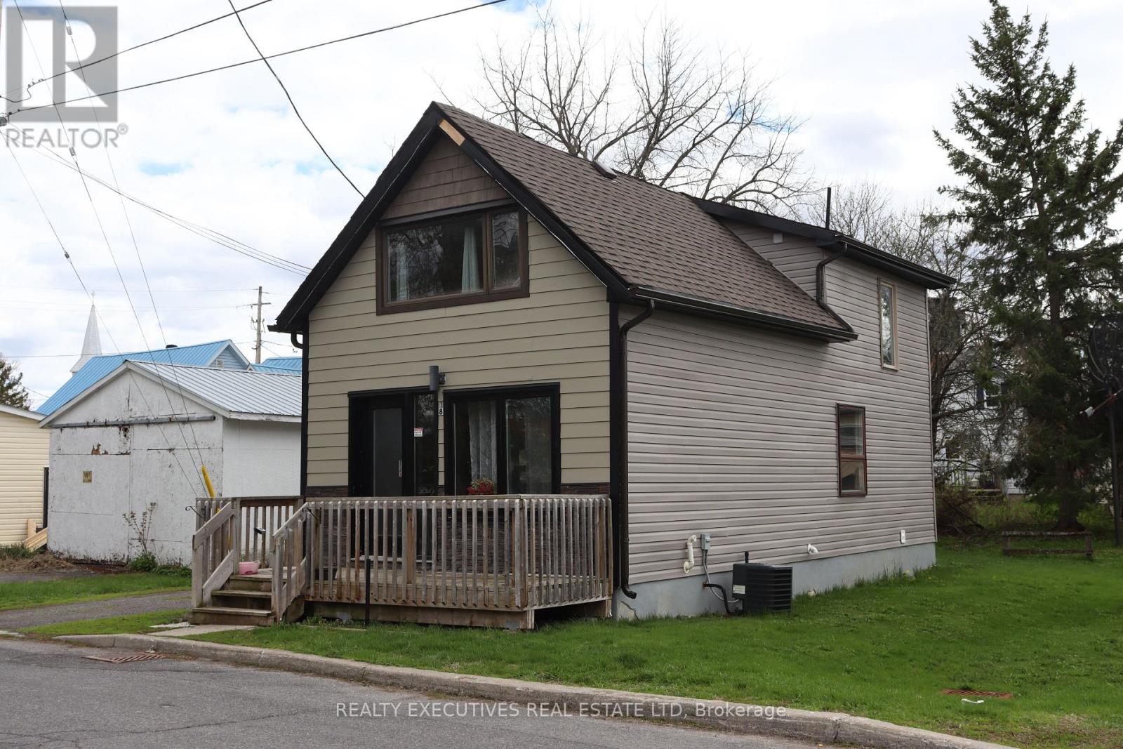 18 MILL STREET - 4
