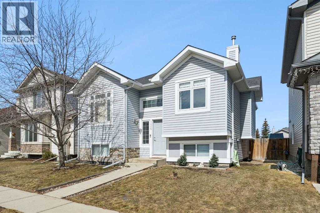 136 Luxstone Place SW - 2
