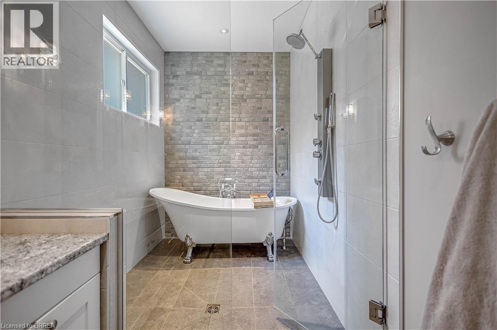 156 ST JOHNS Road W, Simcoe, Ontario, N3Y4K5 — Photo 23