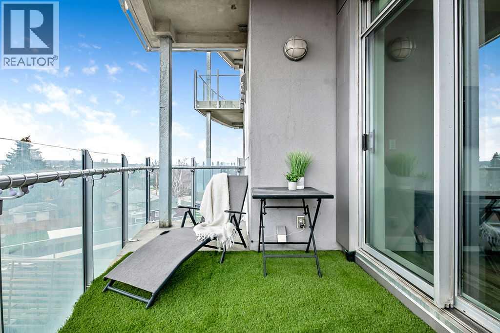 #403 2505 17 Avenue SW - 25