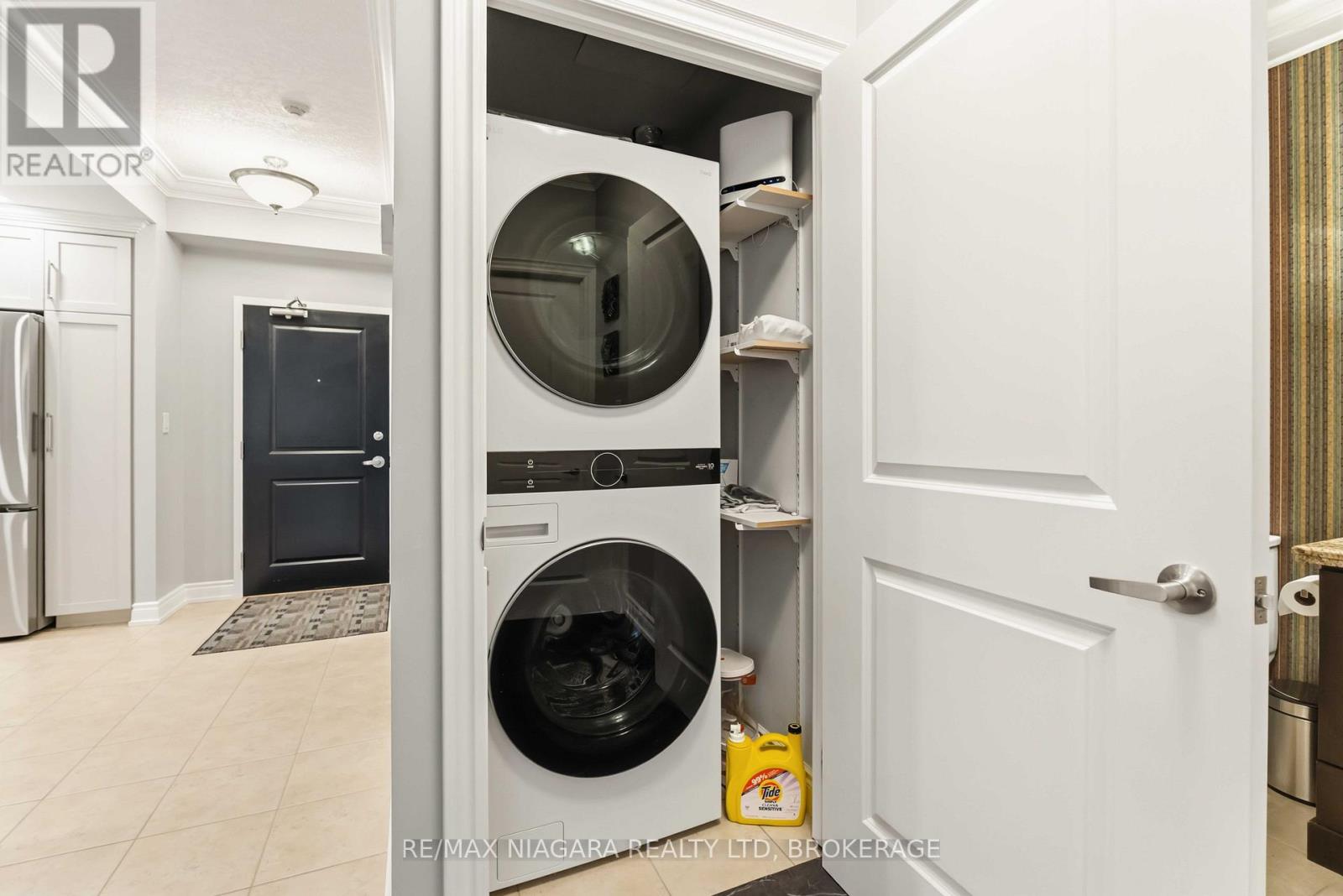 #107 125 WILSON STREET W - Image 18