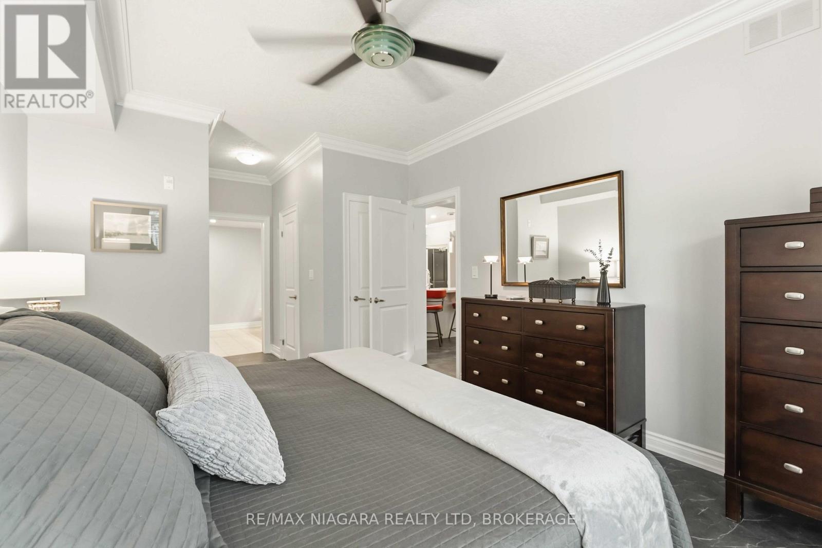 #107 125 WILSON STREET W - Image 22