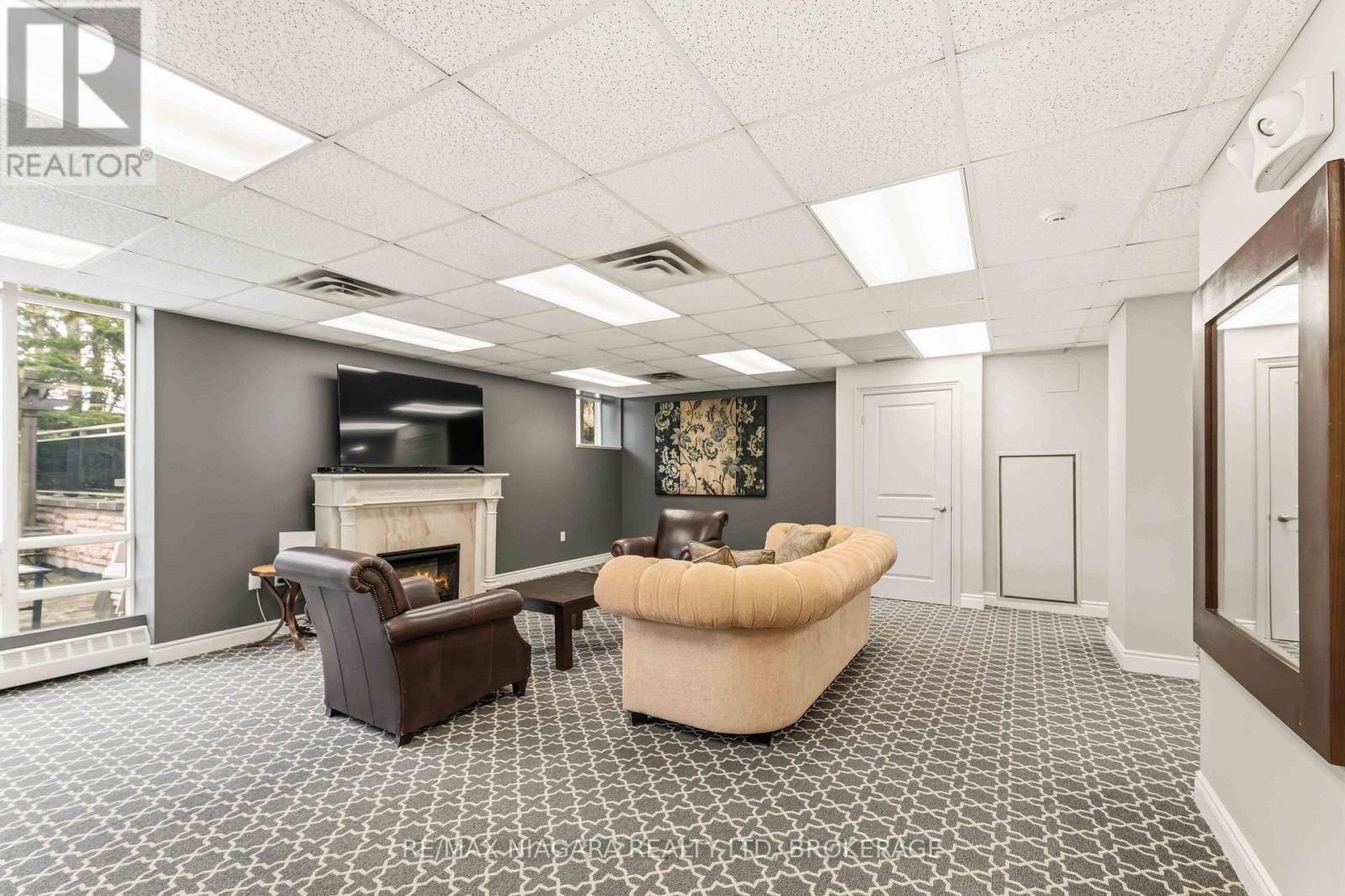 #107 125 WILSON STREET W - Image 30