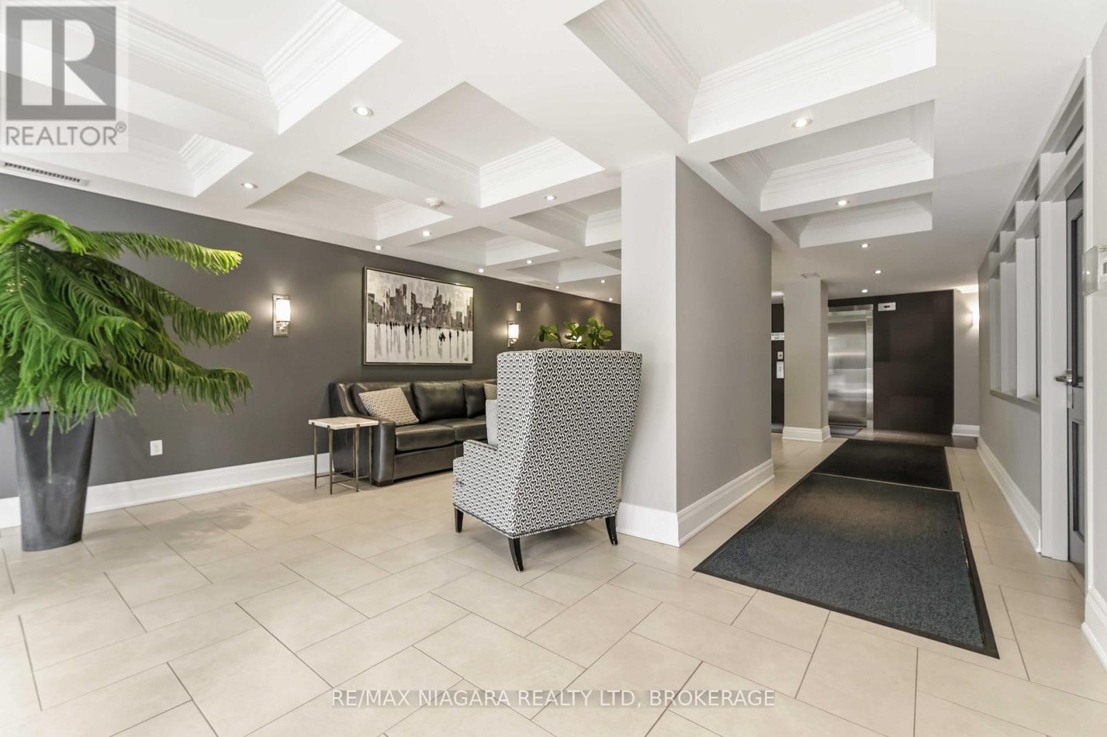 #107 125 WILSON STREET W - Image 6