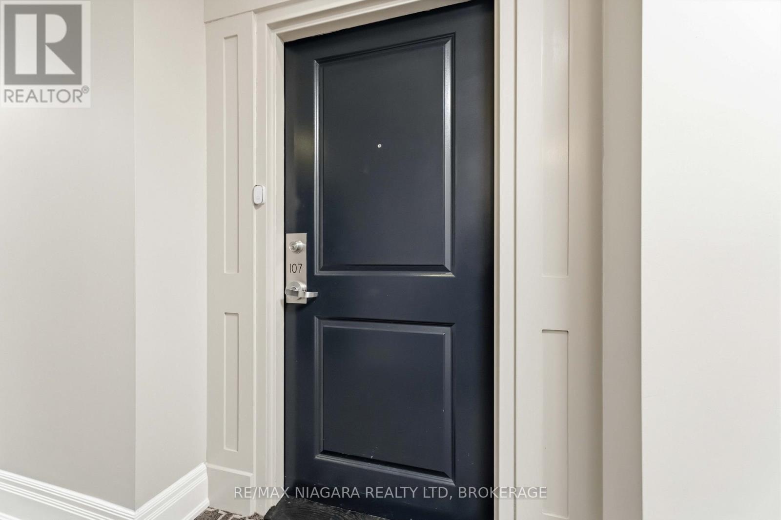#107 125 WILSON STREET W - Image 7
