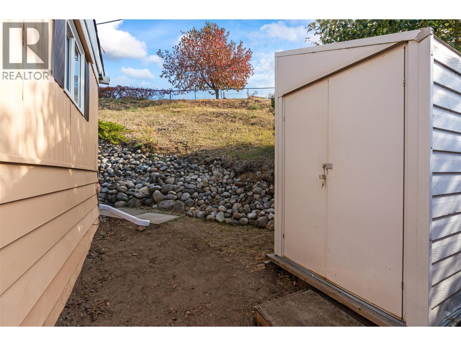 #92 15401 Kalamalka Road - 36