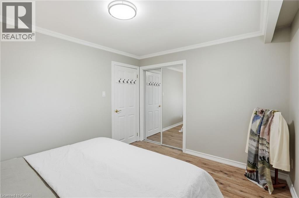 345 ERINDALE Drive, Burlington, Ontario, L7L4T3 — Photo 17