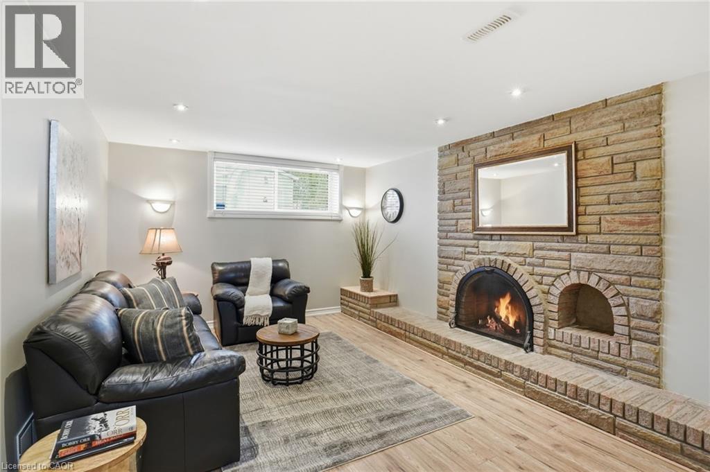 345 ERINDALE Drive, Burlington, Ontario, L7L4T3 — Photo 25