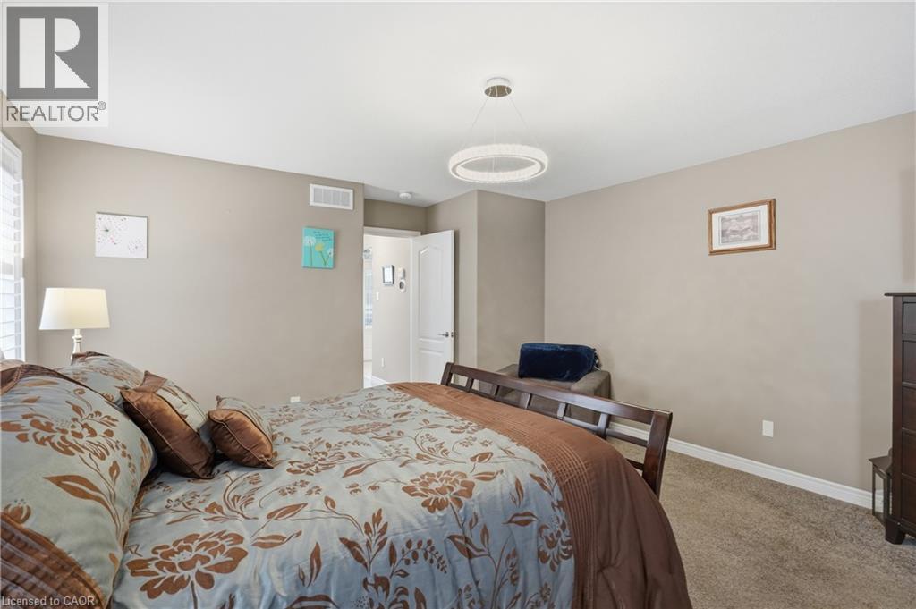 35 PATTEN Drive - 21