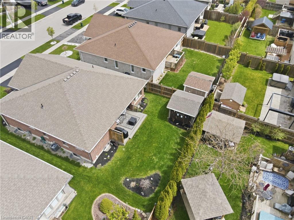 35 PATTEN Drive - 38