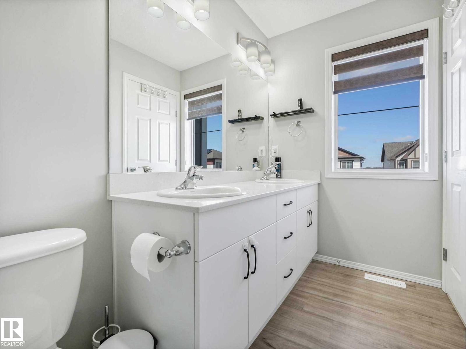 2435 12 AV NW - 51