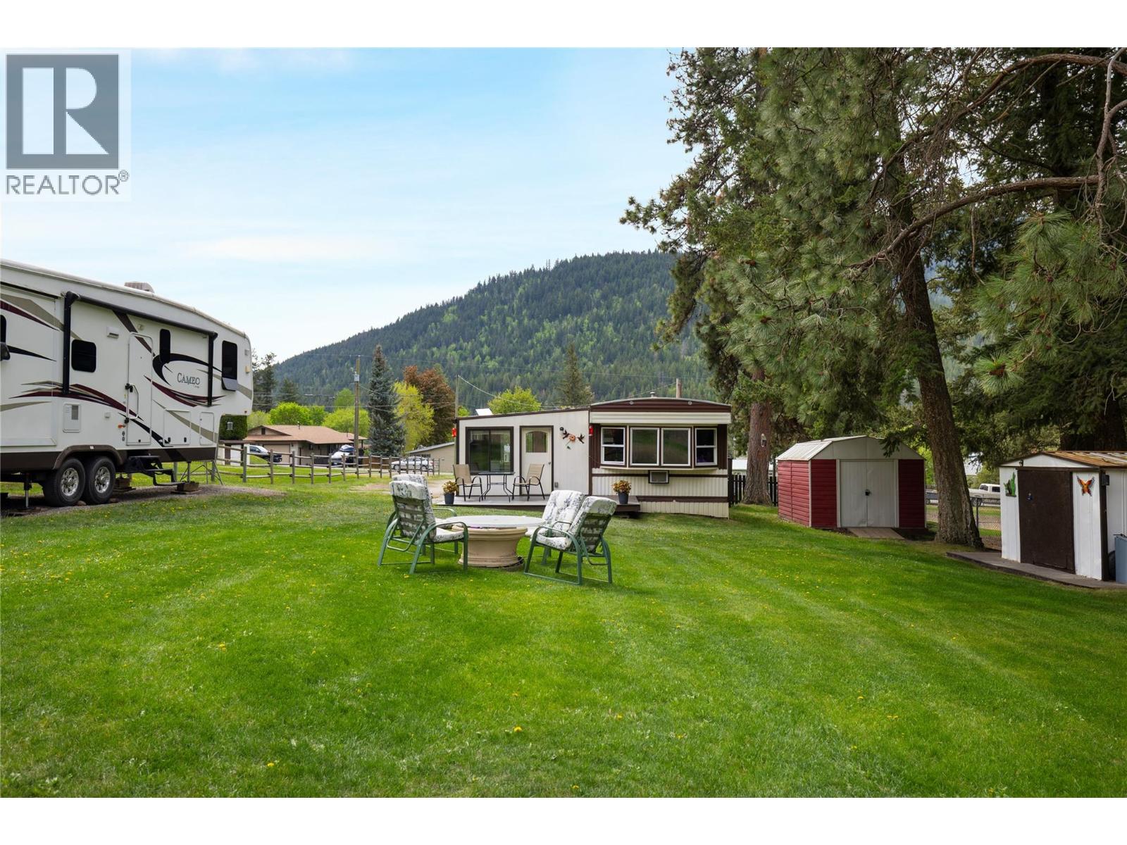 5708 Tuktakamin Road - 43
