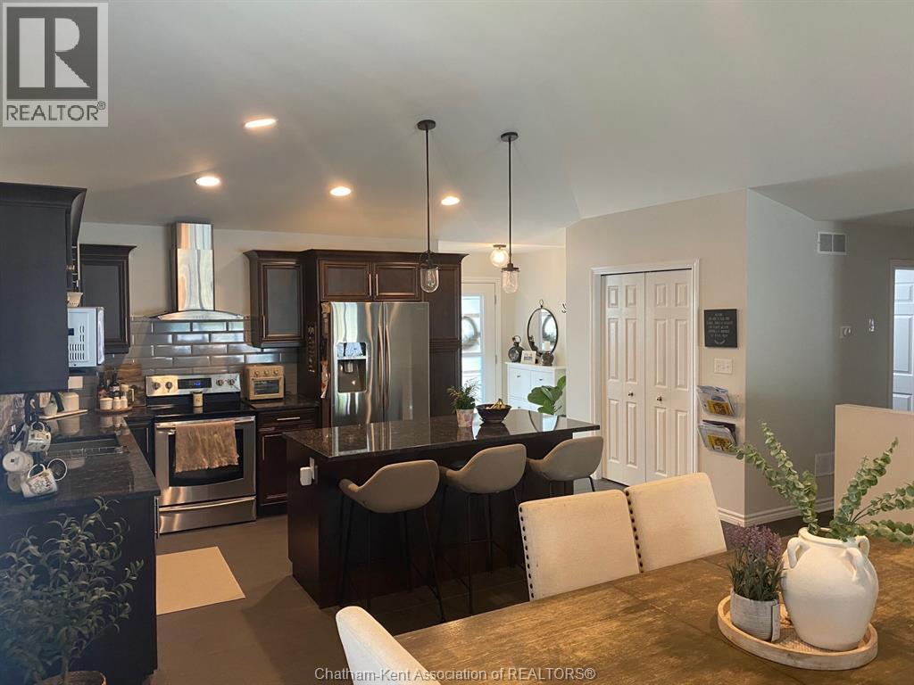 1048 CLOVER AVENUE, Windsor, Ontario, N8P1V8 — Photo 11