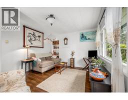 Living room - 1545 Kye Bay Rd, Comox, BC V9M3T7 Photo 6