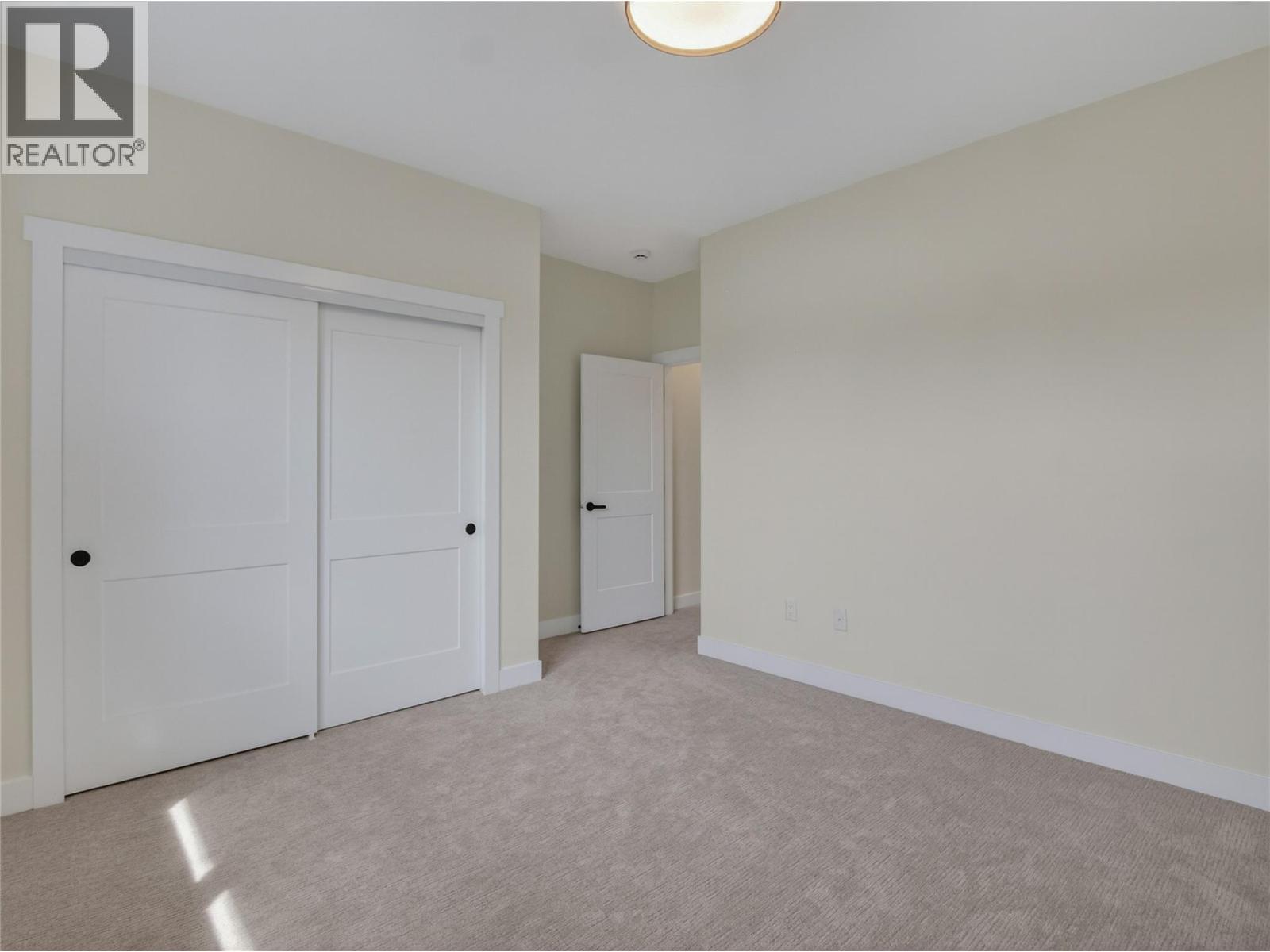#101 6609 Nixon Road - 36