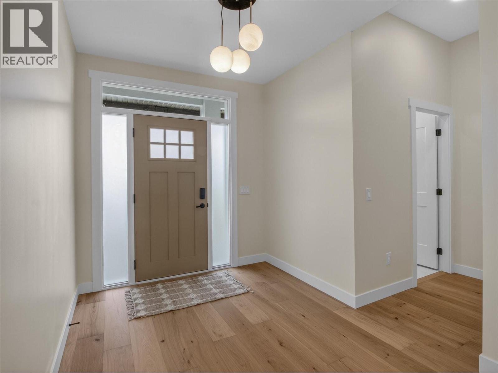 #101 6609 Nixon Road - 17