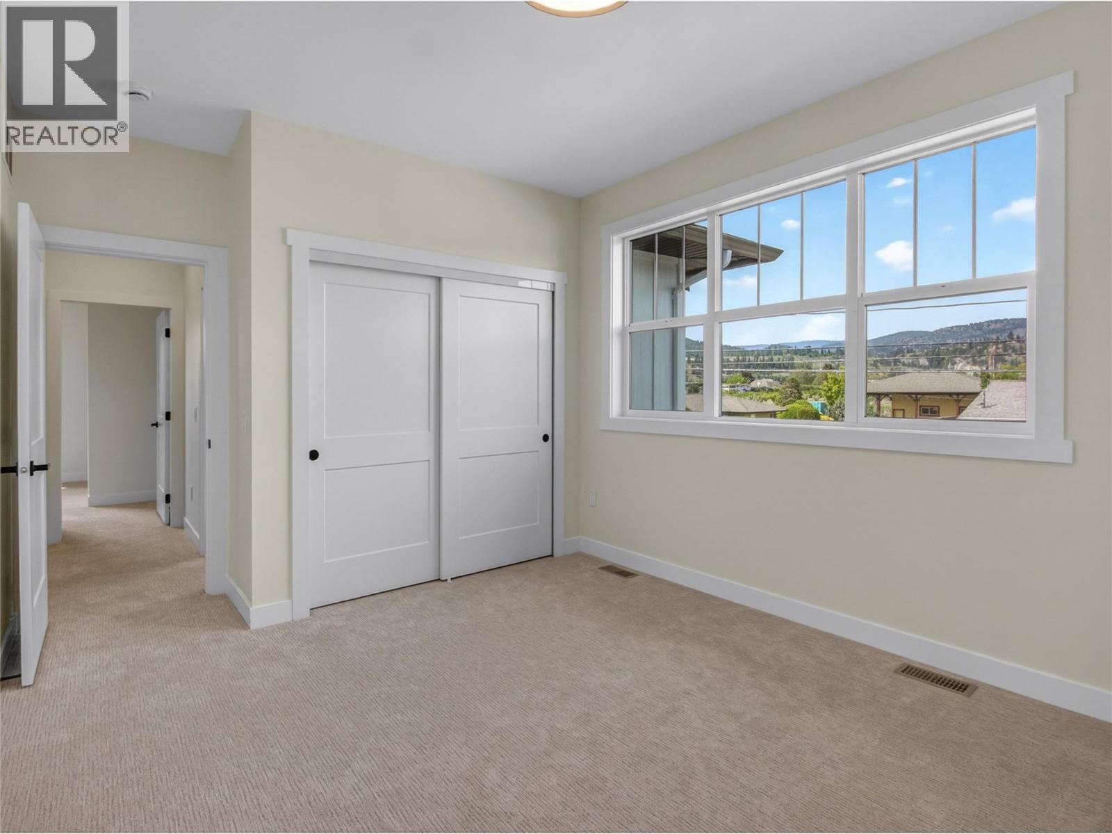 #101 6609 Nixon Road - 31