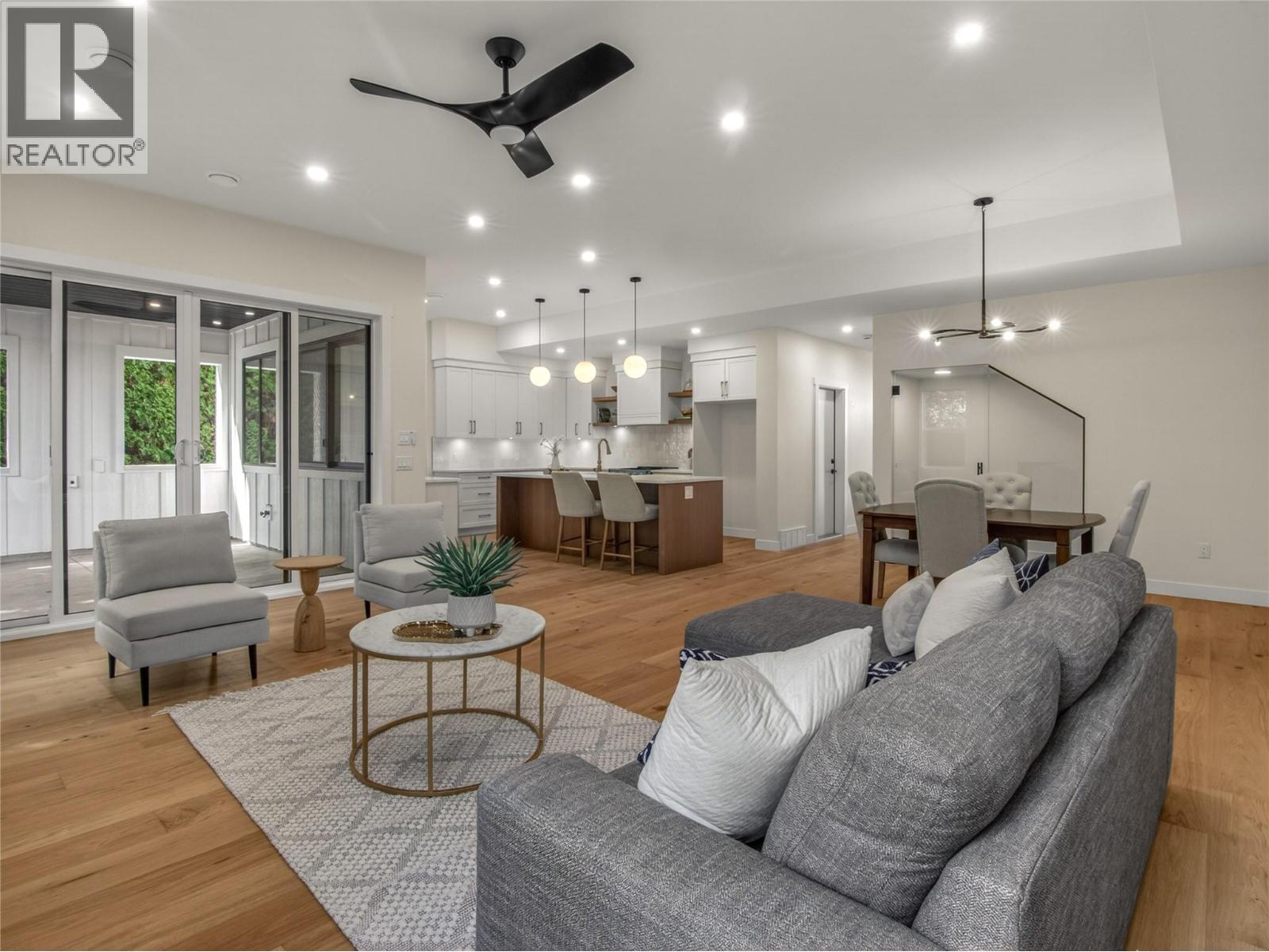 #101 6609 Nixon Road - 11