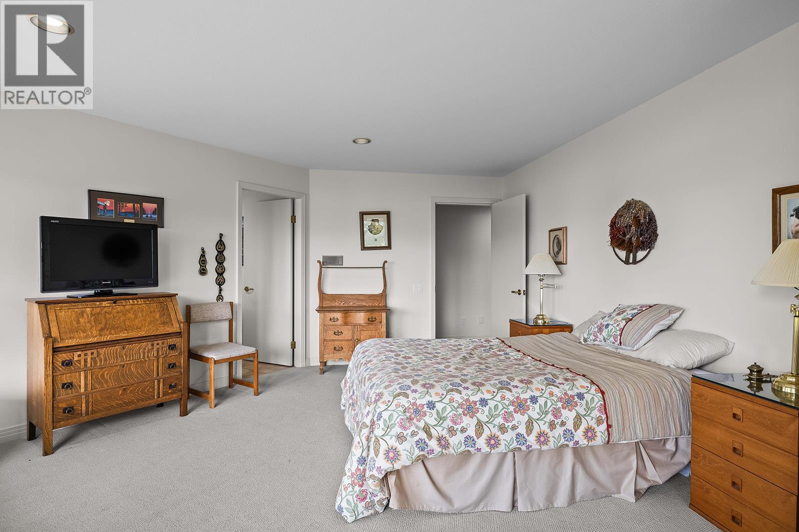 339 Uplands Drive - 62