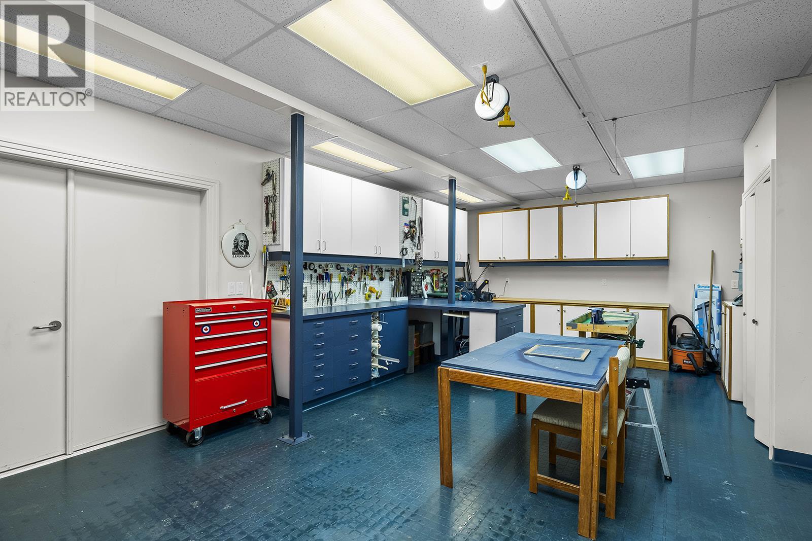339 Uplands Drive - 69