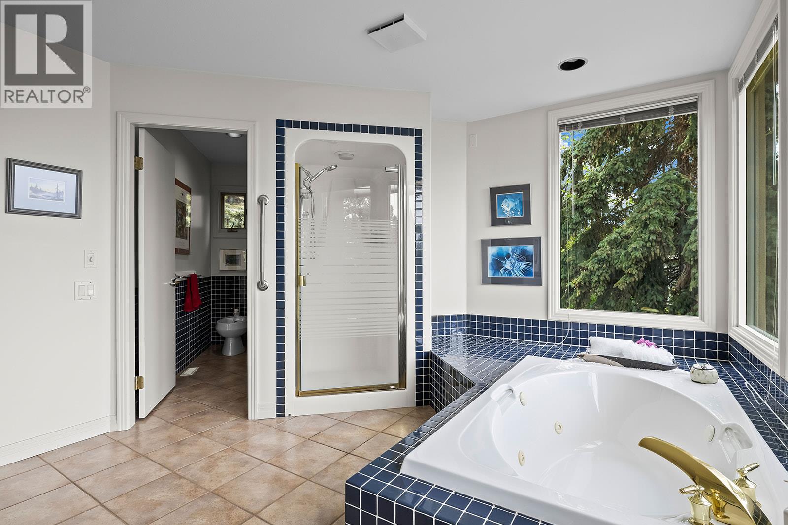339 Uplands Drive - 48