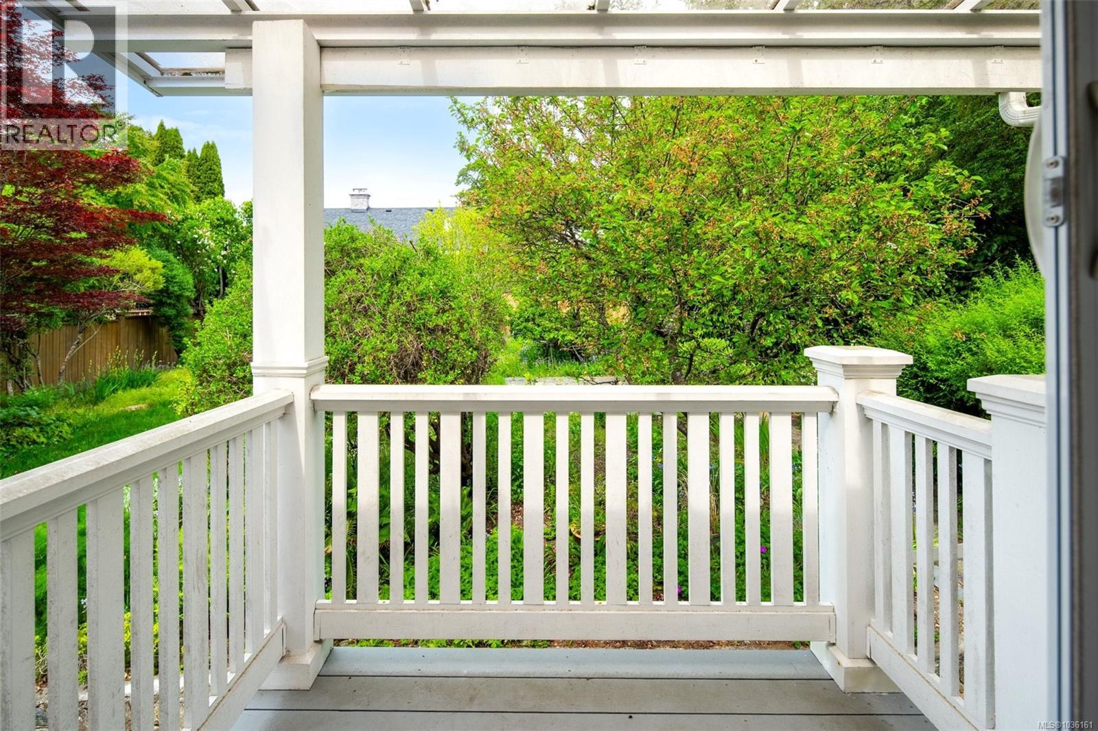 1250 Rockland Ave - 12
