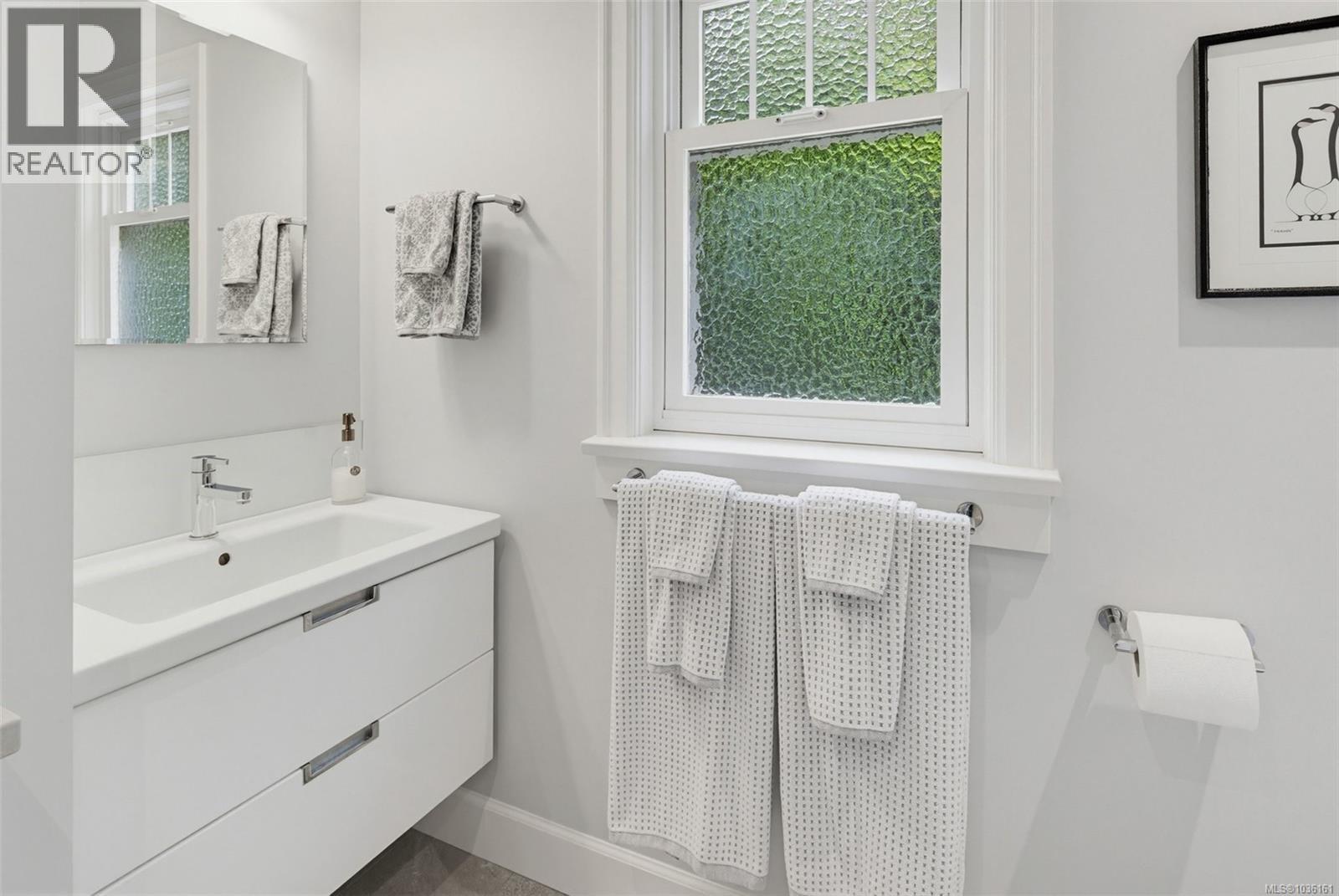 1250 Rockland Ave - 15