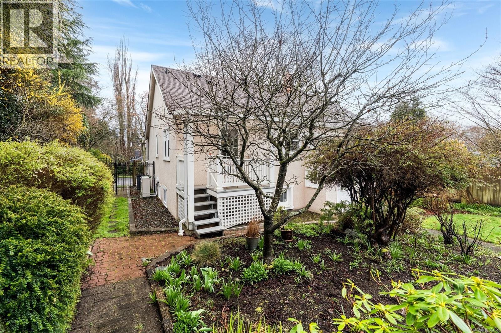 1250 Rockland Ave - 24