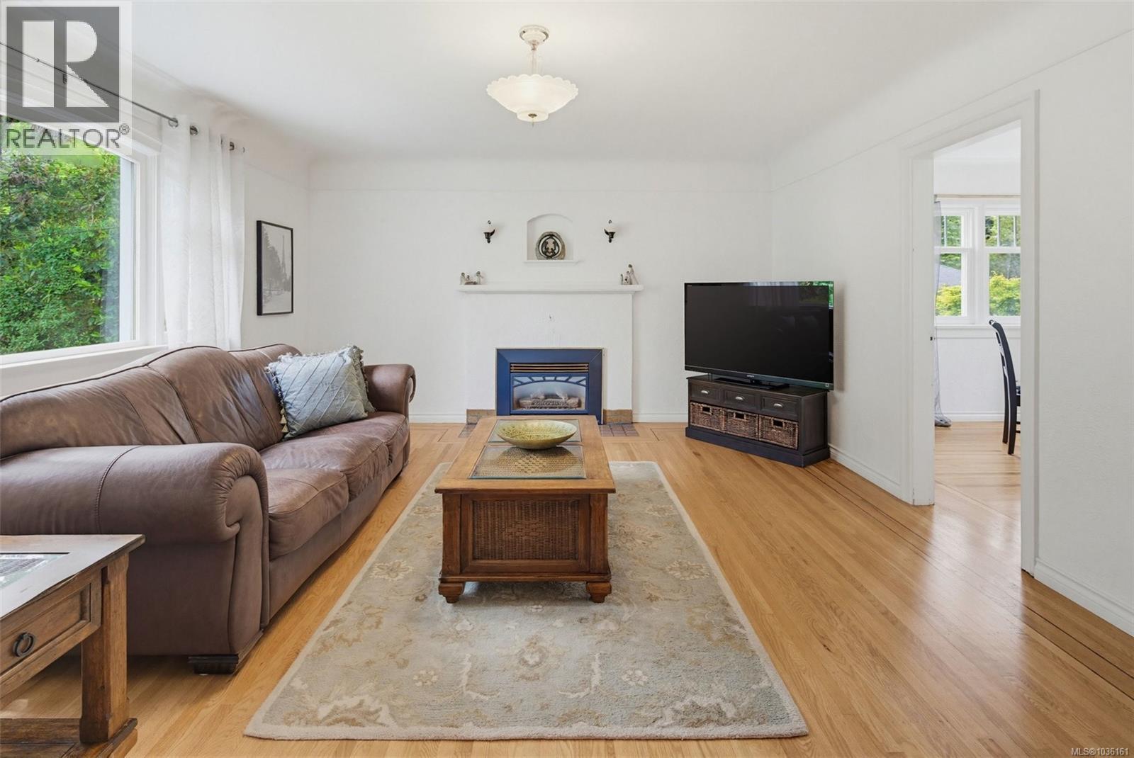 1250 Rockland Ave - 3