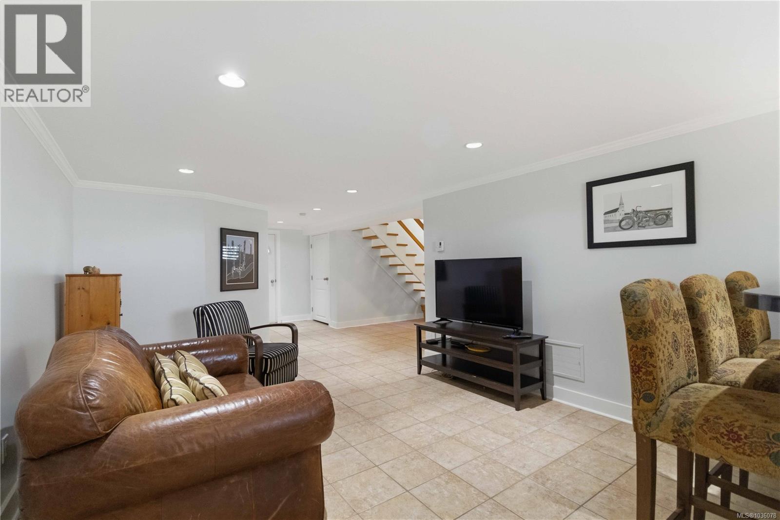  2228 Pacific Avenue, Oak Bay